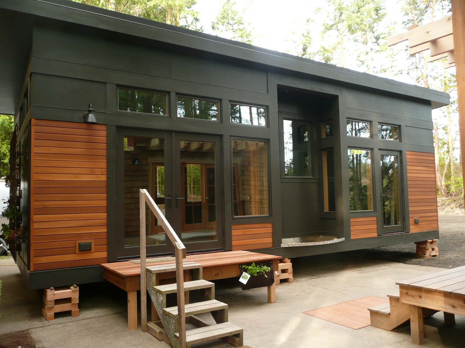 best tiny home builders in florida