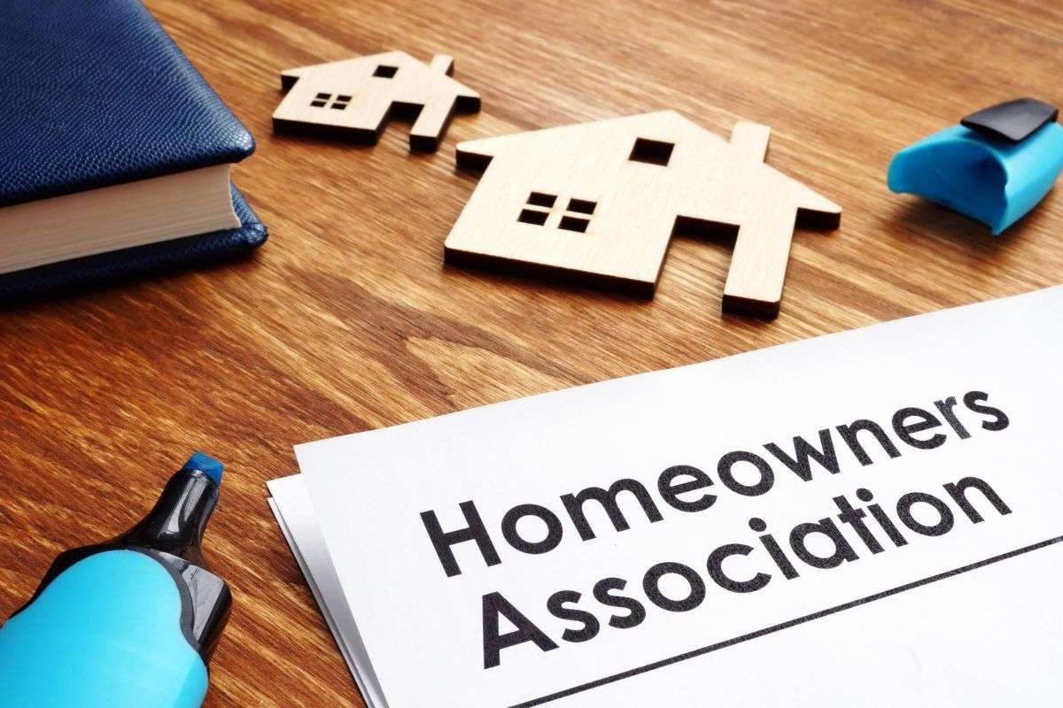 are homeowners association tax exempt